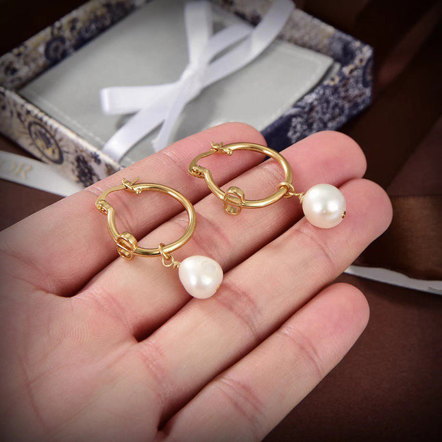 CD PEARL GOLD EARRINGS