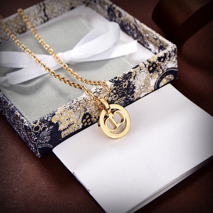 CD GOLD DIAMOND NECKLACE