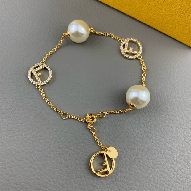 F BRACELET PEARL GOLD DIAMOND