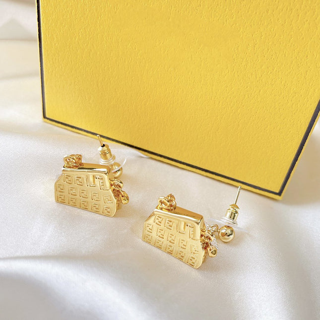 FF BAG GOLD EARRINGS