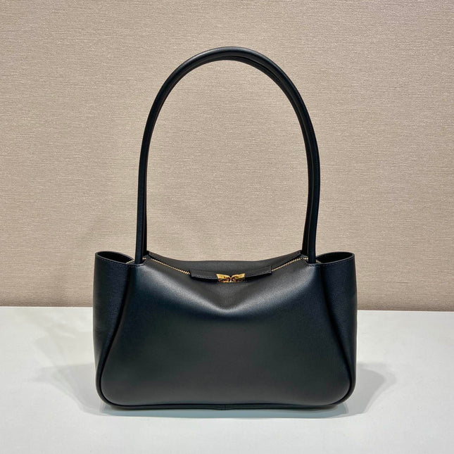 PRA 28 LARGE BLACK CALFSKIN HANDBAG