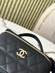 VANITY 17 CAVIAR WITH HANDLE IN BLACK CALFSKIN GOLD HARDWARE