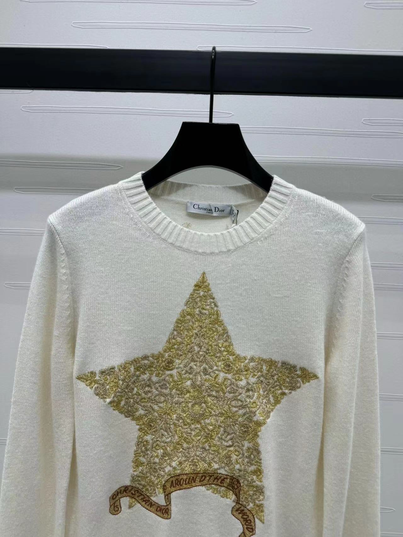 CD Sweaters and Cardigans Wool 255