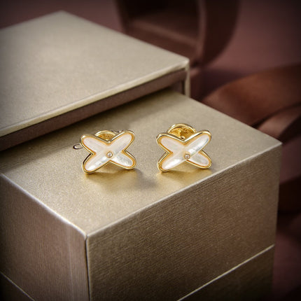 JEUX DE WHITE MOP GOLD DIAMOND EARRINGS