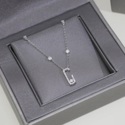 MOVE UNO OPEN DIAMOND NECKLACE