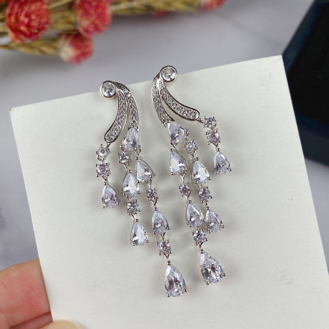 TRIPE SILVER DIAMOND WATER DROP EARRINGS