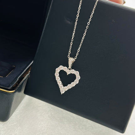 HEART SILHOUETTE SILVER DIAMOND NECKLACE