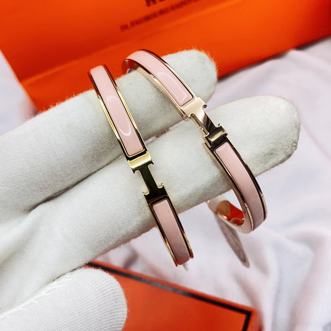 CLASSIC HM CLIC  PINK 8MM ENAMEL BRACELET