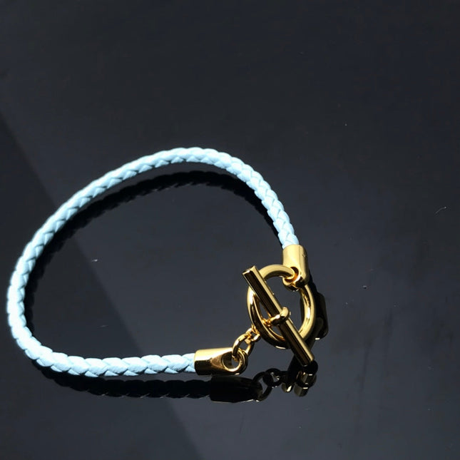 HM LEATHER ROPE BRACELET PIG NOSE