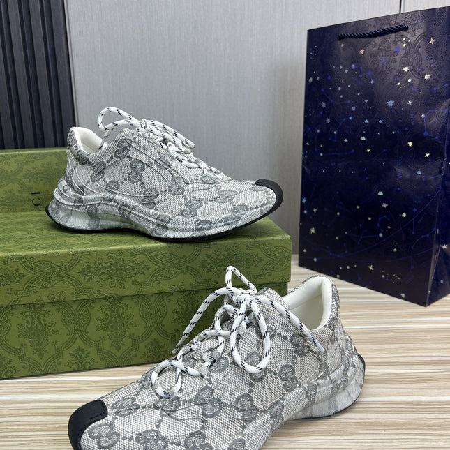 GG RUN GREY LEATHER SNEAKERS