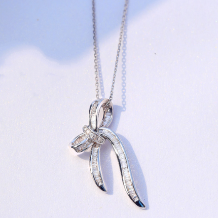 GRA SILVER DIAMOND PAVED NECKLACE