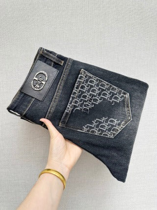 BLACK DENIM JEANS FEATURING THE DIOR OBLIQUE MOTIF ON BACK POCKET