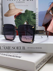 RUNWAY SQUARE SUNGLASSES 576823 IN ACETATE