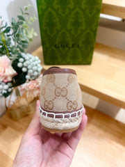 WOMEN'S ESPADRILLE WITH HORSEBIT IN BEIGE CANVAS