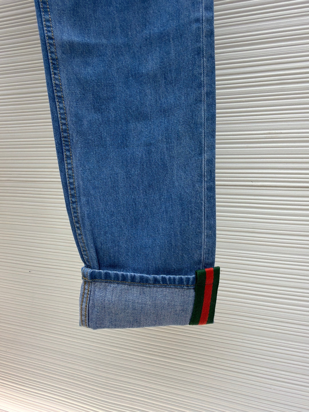 GUCCI 26S JEANS 222