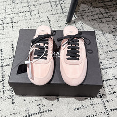 PRADA 25S DEXUN MULE IN LIGHT PINK SUEDE LEATHER