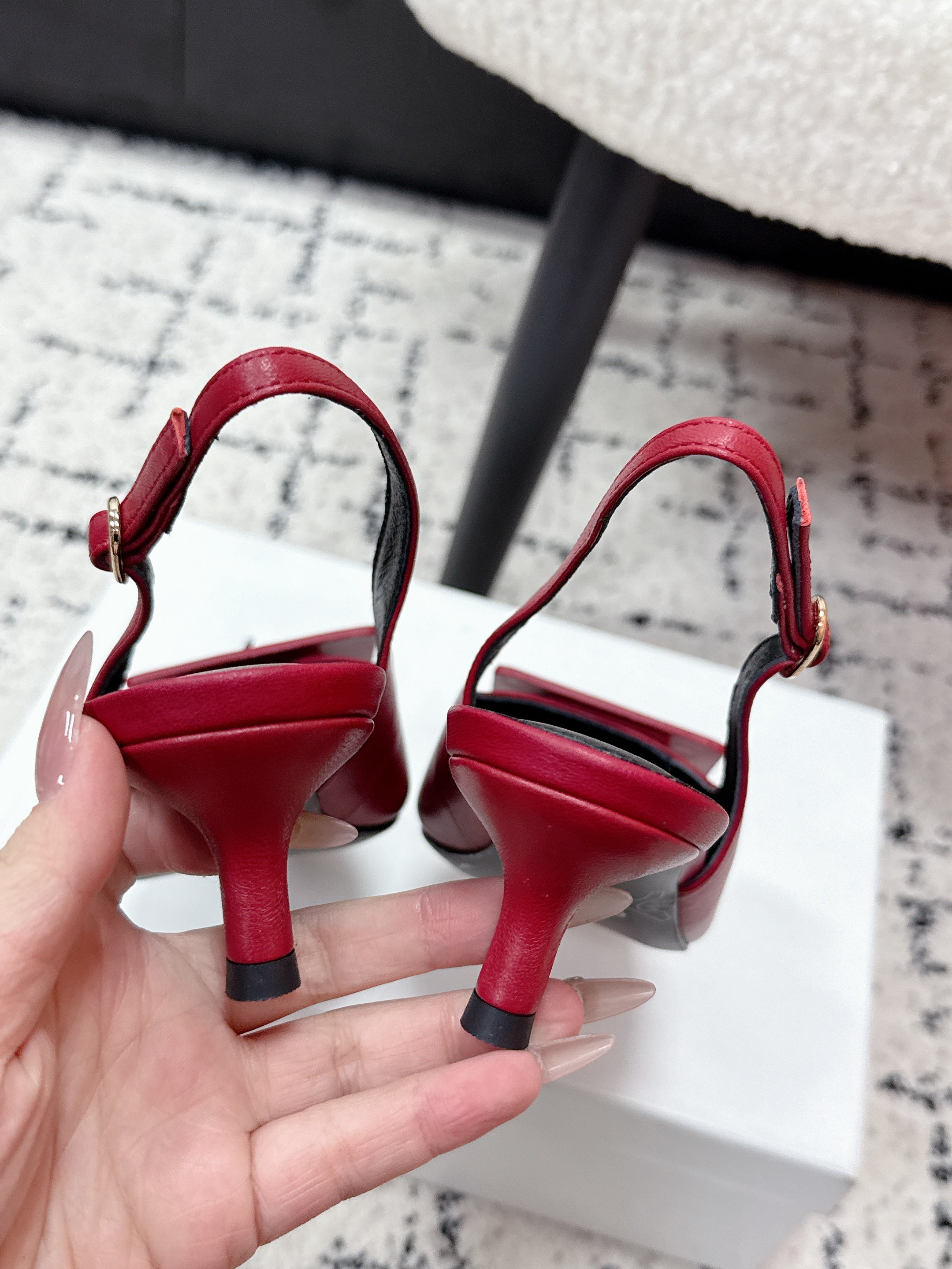 CELINE 26S HIGH-HEEL SLINGBACK 35 MM IN DARK RED CALFSKIN