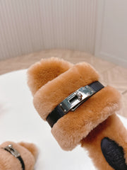 HM 25S ORAN SANDAL IN CLAY ORANGE SHEARLING WITH SILVER HARDWARE