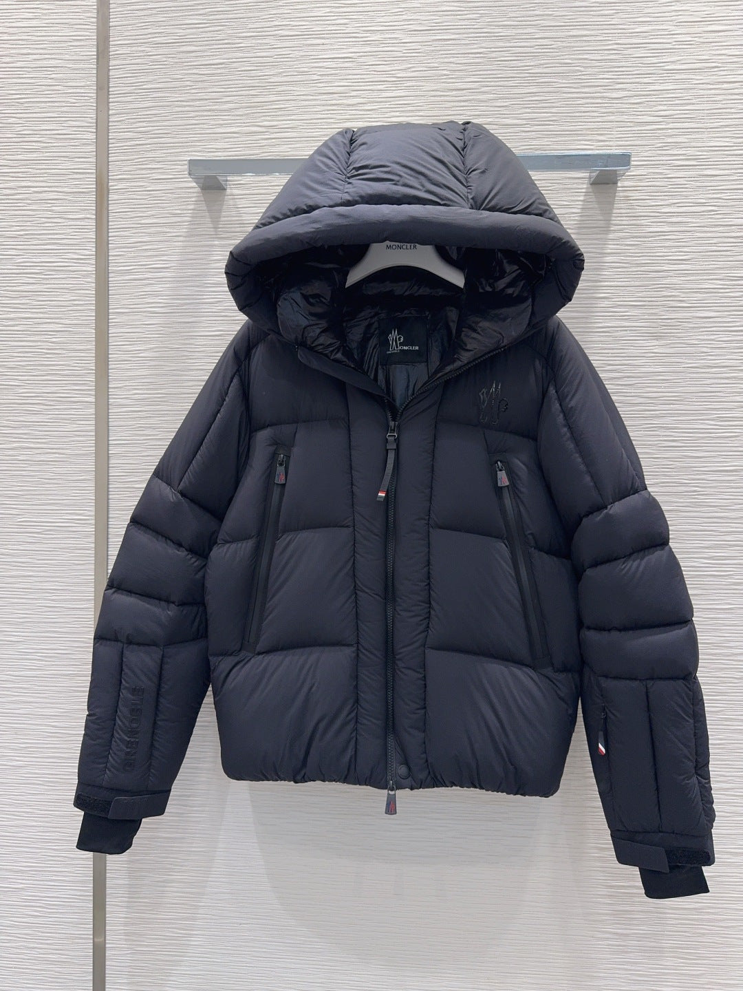 MONCLER JACKET STYLE 333
