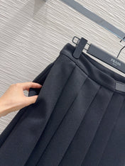 PRADA 25S LONG PLEATED SKIRT 211