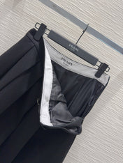PRADA 25S LONG PLEATED SKIRT 211