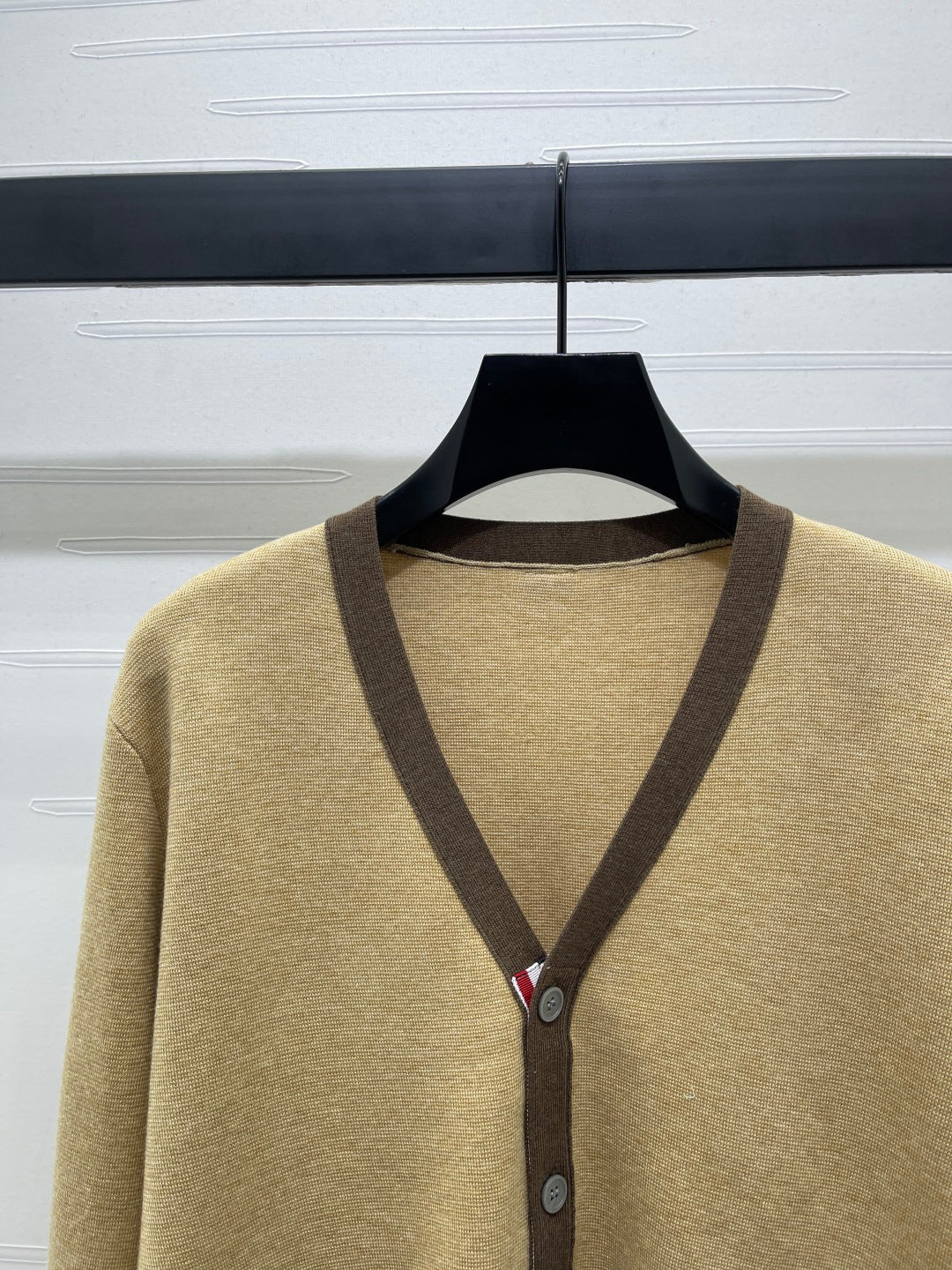 THOM 26S CARDIGAN STYLE 122