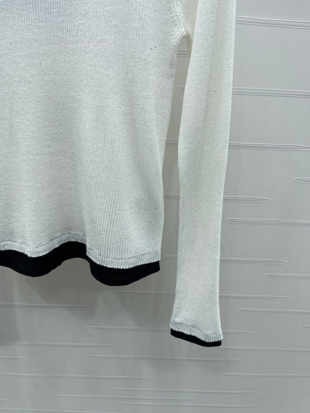 CHANEL 25S SWEATER STYLE 208