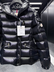 MONCLER 25S JACKET IN BLACK 016