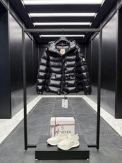 MONCLER 25S JACKET IN BLACK 016