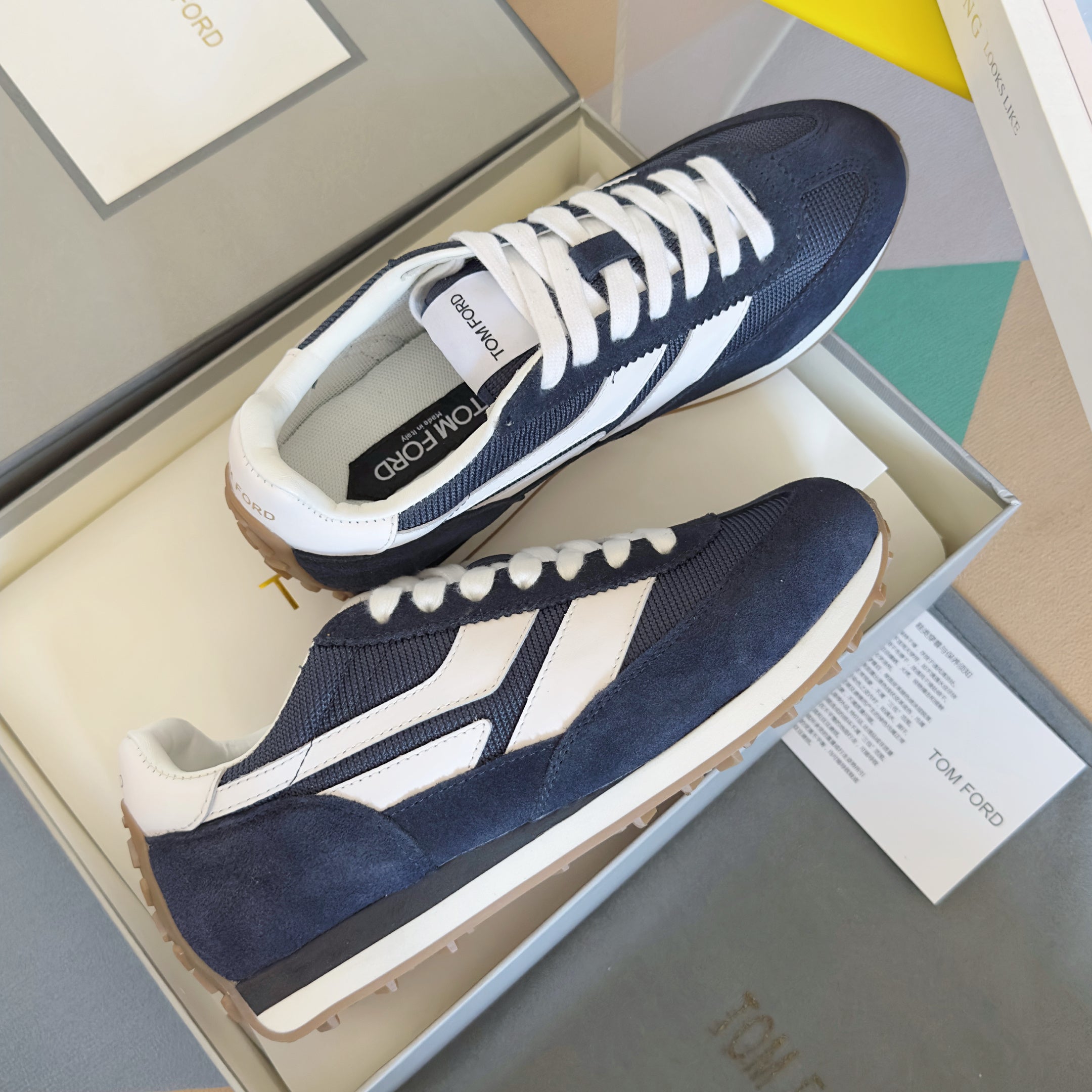 TOM FORD 26S SNEAKERS IN NAVY BLUE SUEDE