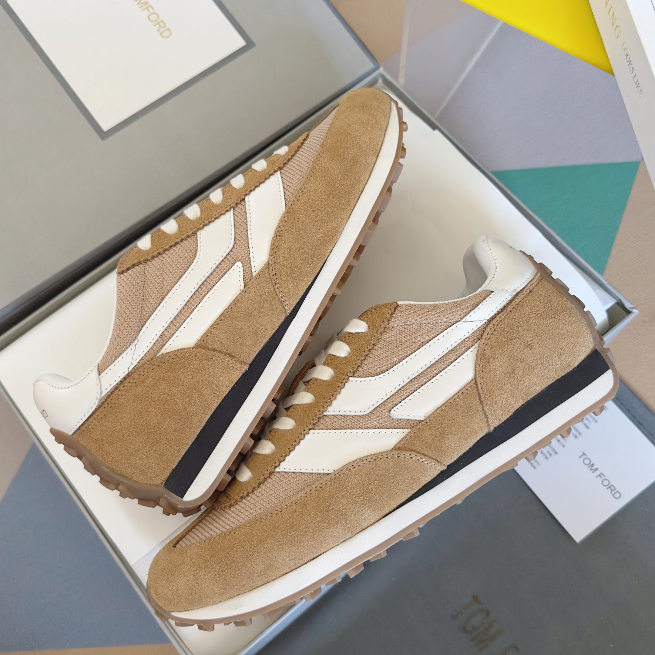 TOM FORD 26S SNEAKERS IN LIGHT BROWN SUEDE