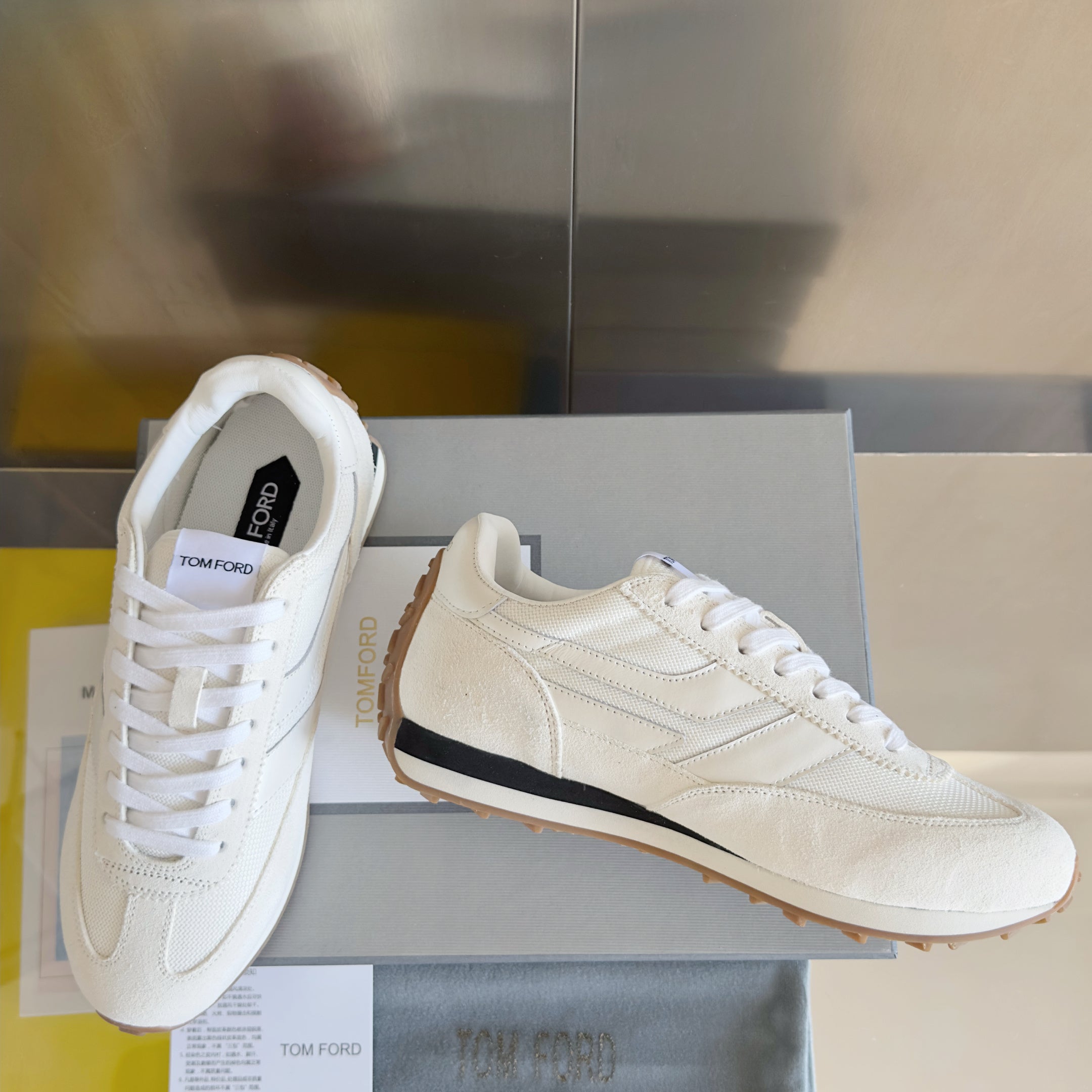 TOM FORD 26S SNEAKERS IN WHITE SUEDE AND CALFSKIN