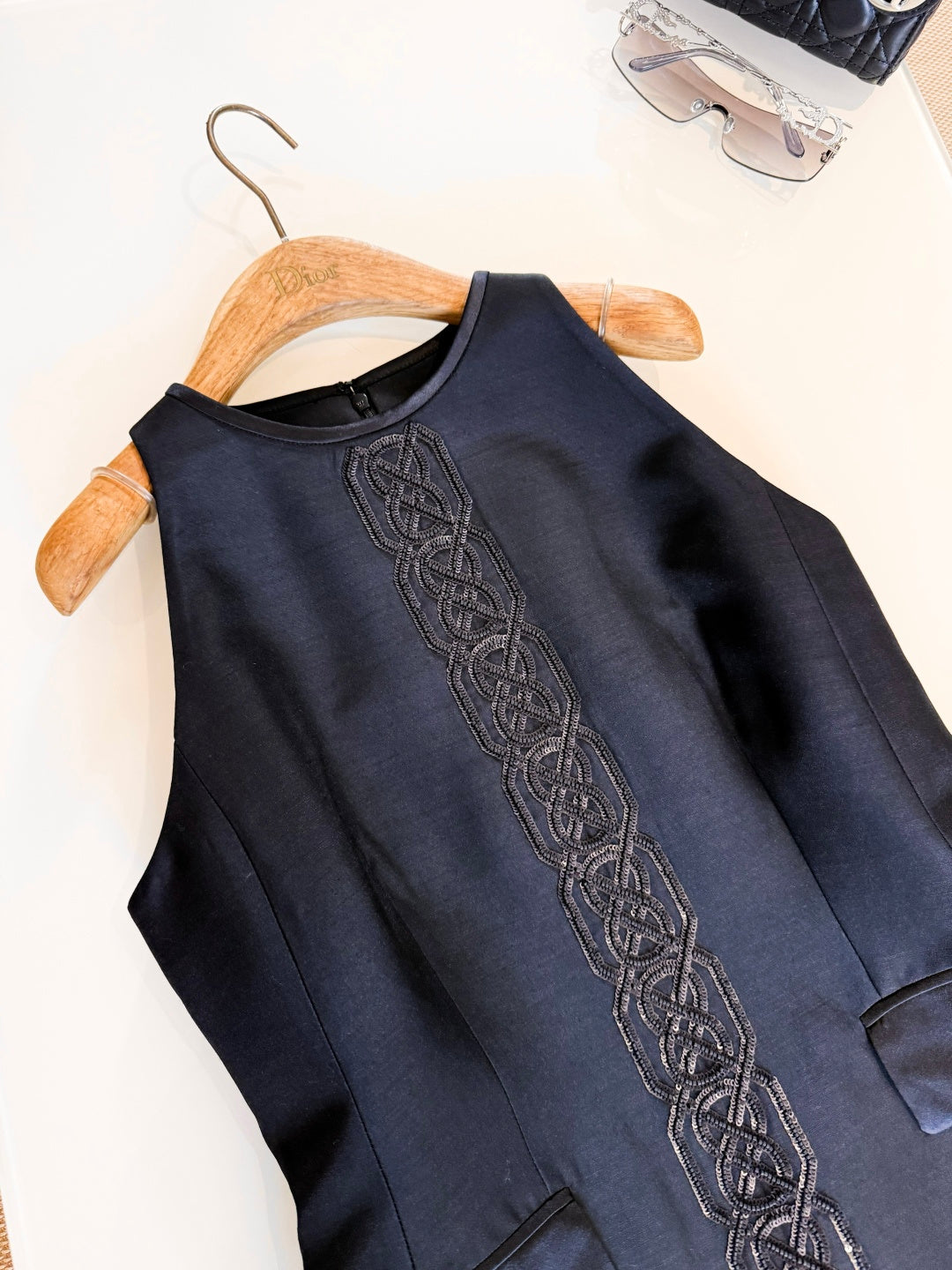 HERMES 25S SLEEVELESS EMBROIDERED SILK DRESS 318