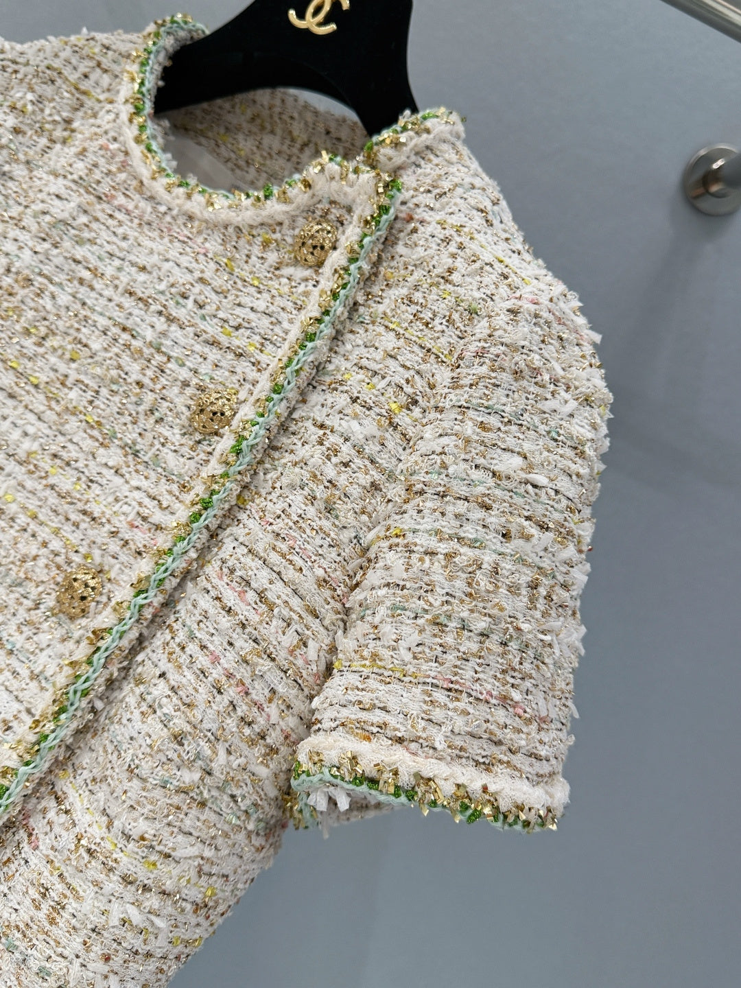 CHANEL 26S SHORT-SLEEVE TWEED JACKET 891