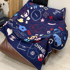 CHANEL 25S SCARF 135 CM IN CASHMERE SILK 943656