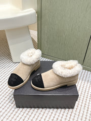 CHANEL 25S SHORT SUEDE BOOTS IN BEIGE AND BLACK WITH SHEEPSKIN LINING