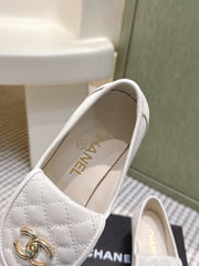 CHANEL 25S LOAFERS MOCCASIN 65MM IN WHITE CALFSKIN GOLD HARDWARE