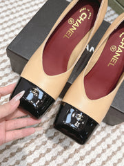 CHANEL 25S SQUARE-TOE HIGH HEELS 90MM IN DARK BEIGE AND BLACK CALFSKIN