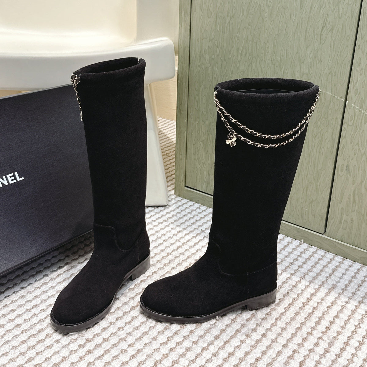 CHANEL 25S KNEE-HIGH BOOTS IN BLACK SUEDE GOLD HARDWARE