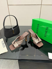 BOTTEGA VENETA 26S HEELED SANDALS 95 MM IN DARK BROWN CALFSKIN AND RAFFIA