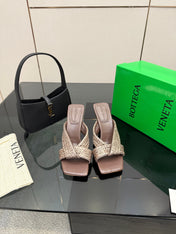 BOTTEGA VENETA 26S HEELED SANDALS 95 MM IN DARK BROWN CALFSKIN AND RAFFIA