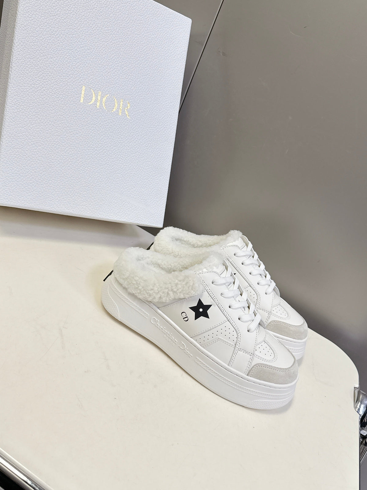 DIOR 25S DIOR STAR SNEAKERS 40 MM IN WHITE LAMBSKIN AND WOOL STYLE 1