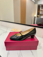 VLTN VLOGO SIGNATURE ROUND-TOE HEELS 25S IN BLACK LAMBSKIN SNAKE-EMBOSSED