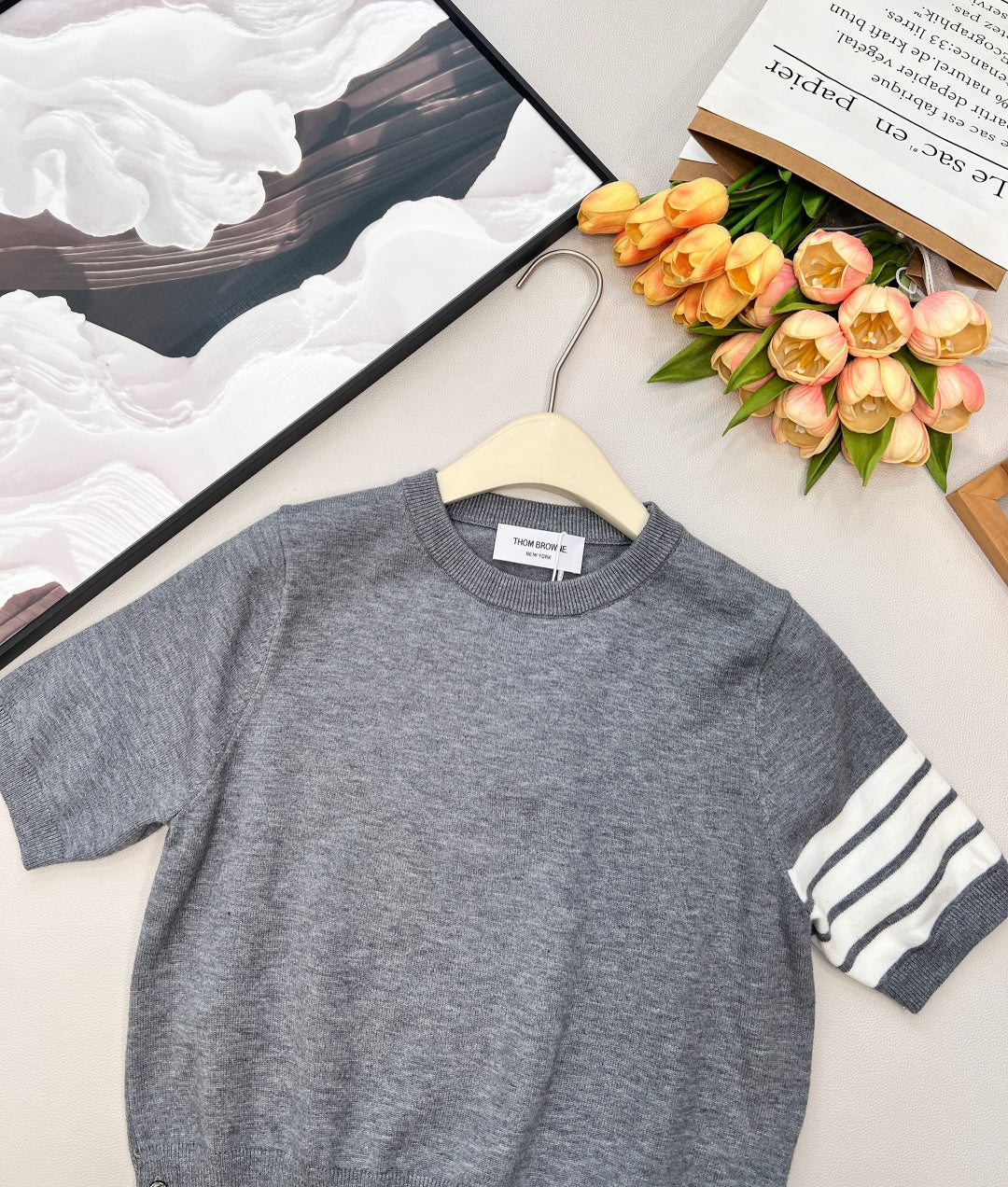 THOM SHORT-SLEEVE KNIT TOP 838140