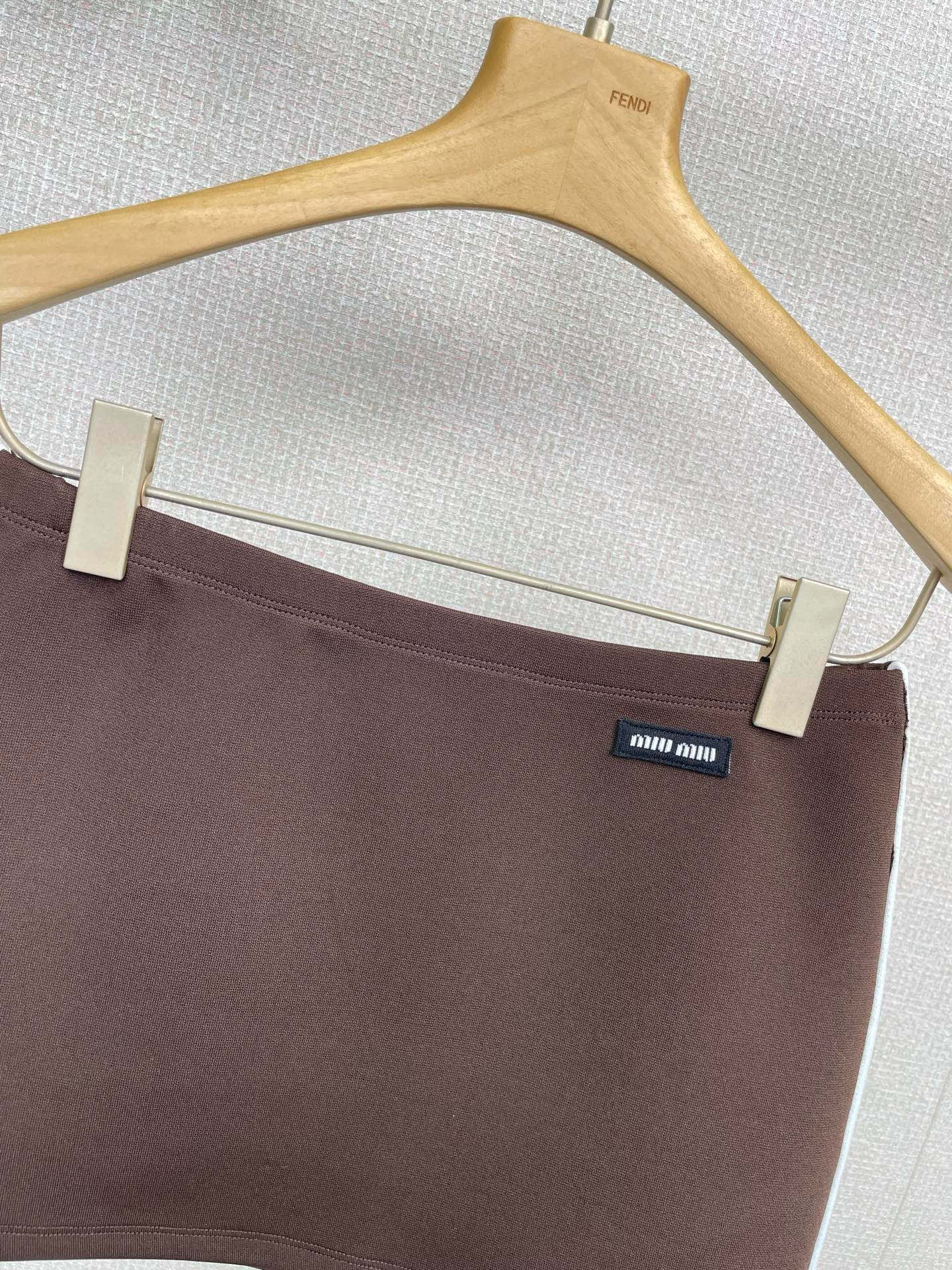 MIUMIU SKIRT STYLE 232