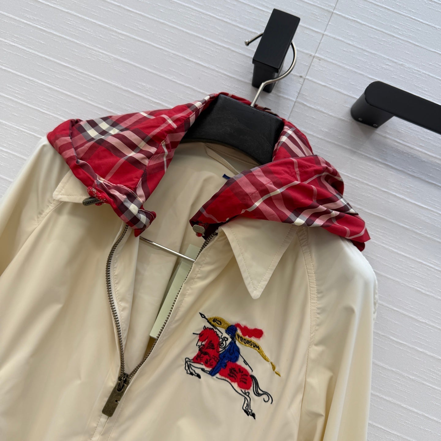 BURBERRY 26S LIGHTWEIGHT JACKET 365