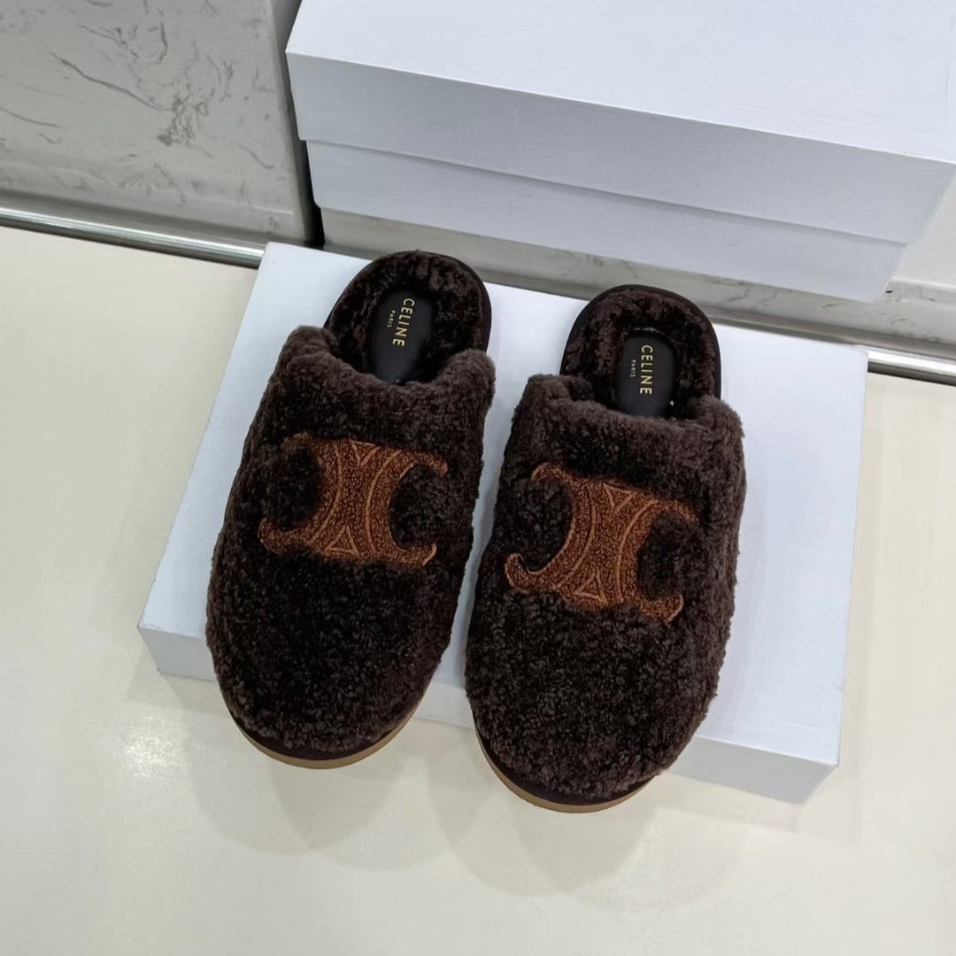 CELINE 25S GEORGIA SLIDE IN SHEARLING IN DARK BROWN