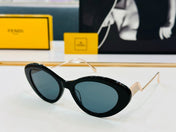 FF DIAMONDS CAT-EYE FRAME SUNGLASSES E3019 IN ACETATE