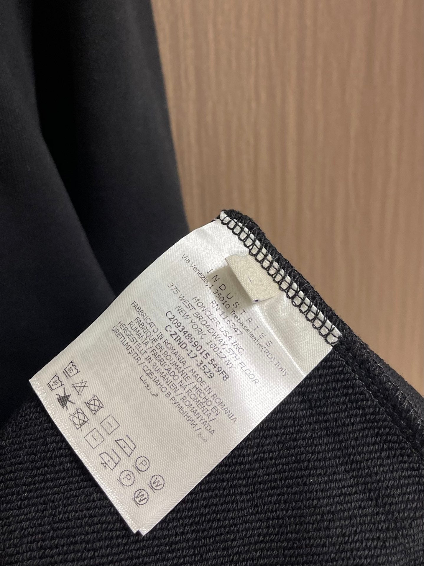 MONCLER 26S CREWNECK SWEATSHIRT 536