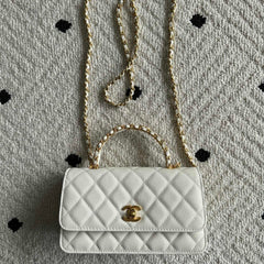 CHANEL 25S CLASSIC WALLET ON CHAIN 19 IN WHITE LAMBSKIN WITH GOLD HARDWARE